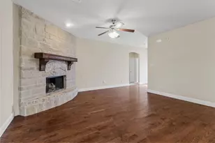1316 Red River Dr, Aubrey, TX 76227 - Photo 4