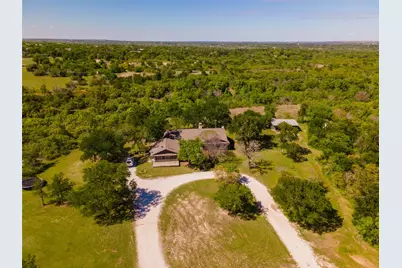 1471 Chapman Court, Annetta, TX 76008 - Photo 10