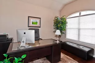 10137 Sanden Dr, McKinney, TX 75072 - Photo 10