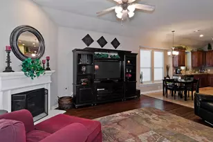 10137 Sanden Dr, McKinney, TX 75072 - Photo 2