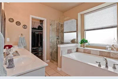 10137 Sanden Drive, McKinney, TX 75072 - Photo 12