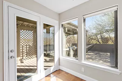 8350 Southmeadow Circle, Dallas, TX 75231 - Photo 12