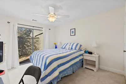 8350 Southmeadow Circle, Dallas, TX 75231 - Photo 16