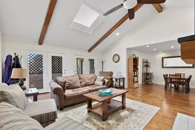 8350 Southmeadow Circle, Dallas, TX 75231 - Photo 2