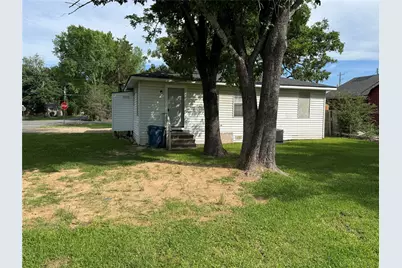 231 W Daugherty Avenue, Shreveport, LA 71107 - Photo 16