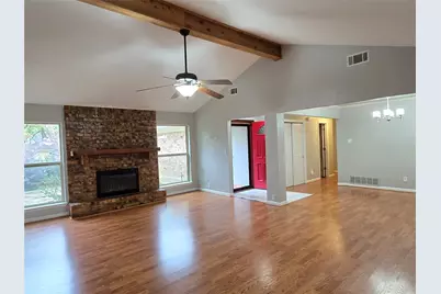2822 Oak Forest Drive, Grapevine, TX 76051 - Photo 6