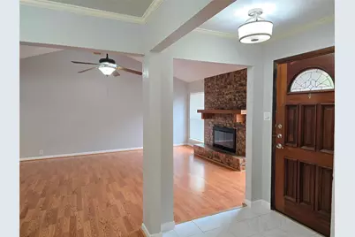 2822 Oak Forest Drive, Grapevine, TX 76051 - Photo 4