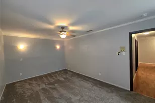 2822 Oak Forest Dr, Grapevine, TX 76051 - Photo 16