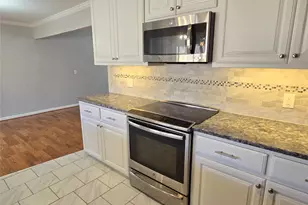 2822 Oak Forest Dr, Grapevine, TX 76051 - Photo 10