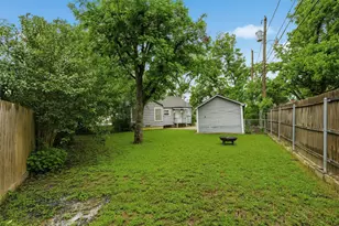 1325 N 34th St, Waco, TX 76710 - Photo 18