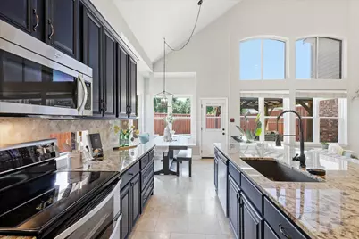 8408 Kobelco Drive, Plano, TX 75024 - Photo 12