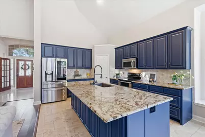 8408 Kobelco Drive, Plano, TX 75024 - Photo 14