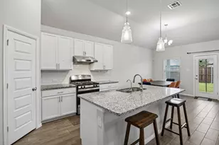 13036 Mizell Ln, Providence Village, TX 76227 - Photo 8