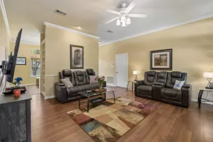 621 W Windsor Dr, Denton, TX 76207 - Photo 6