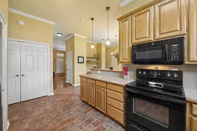 621 W Windsor Drive, Denton, TX 76207 - Photo 10