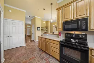 621 W Windsor Dr, Denton, TX 76207 - Photo 10