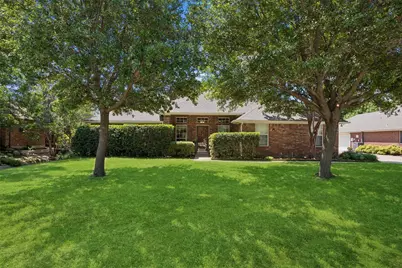 621 W Windsor Drive, Denton, TX 76207 - Photo 1