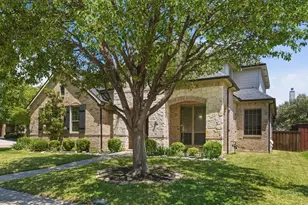 2437 Fawn Meadow Dr, Little Elm, TX 75068 - Photo 2