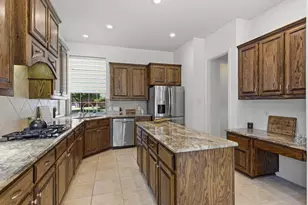 2437 Fawn Meadow Dr, Little Elm, TX 75068 - Photo 14
