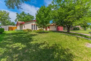2221 Vanderbilt Ct, Denton, TX 76201 - Photo 30