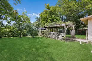 132 W Kenwood Dr, Garland, TX 75041 - Photo 26