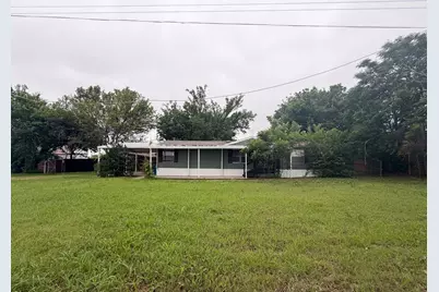 402 E College Avenue, Alvarado, TX 76009 - Photo 1