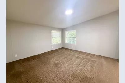 402 E College Avenue, Alvarado, TX 76009 - Photo 12
