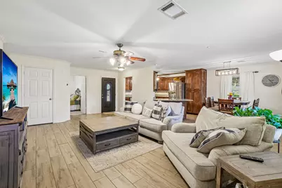 304 Woodlawn Street, Krum, TX 76249 - Photo 10