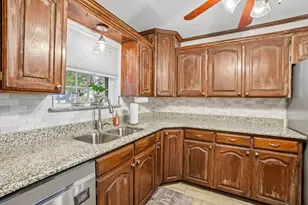 304 Woodlawn St, Krum, TX 76249 - Photo 18