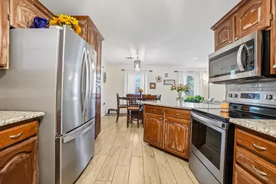 304 Woodlawn Street, Krum, TX 76249 - Photo 20