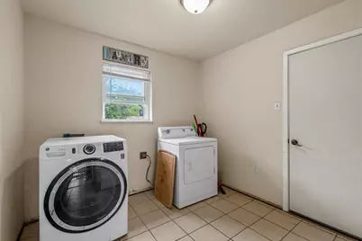 1004 W Elizabeth Drive, Robinson, TX 76706 - Photo 24