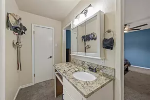 1004 W Elizabeth Dr, Robinson, TX 76706 - Photo 16