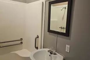 111 W Avenue D, Garland, TX 75040 - Photo 6