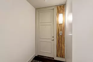 2323 N Houston St, Dallas, TX 75219 - Photo 24