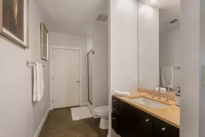 2323 N Houston Street #204, Dallas, TX 75219 - Photo 20