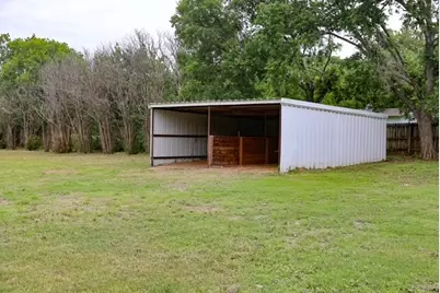1319 East Fm 4, Cleburne, TX 76031 - Photo 6