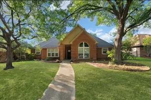 1122 Chimney Rock Trail, Garland, TX 75043 - Photo 2