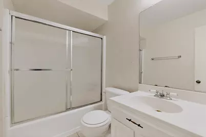 703 E Shady Grove Road, Irving, TX 75060 - Photo 24