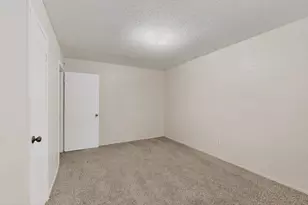 703 E Shady Grove Rd, Irving, TX 75060 - Photo 36