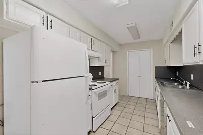 703 E Shady Grove Road, Irving, TX 75060 - Photo 12