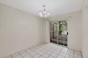 703 E Shady Grove Rd, Irving, TX 75060 - Photo 8