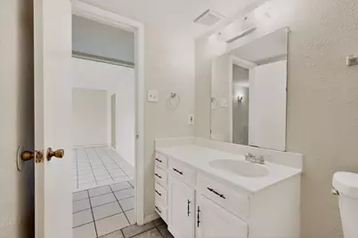 703 E Shady Grove Road, Irving, TX 75060 - Photo 18