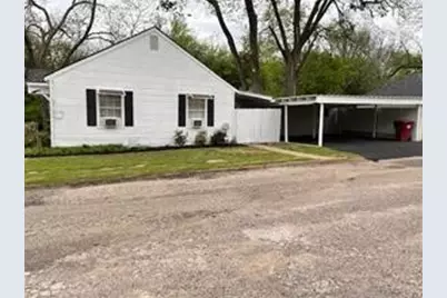 215 Orange Street, Farmersville, TX 75442 - Photo 2