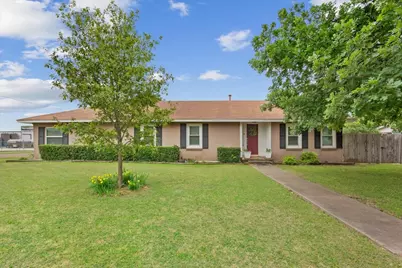 200 Karma Drive, Woodway, TX 76712 - Photo 2