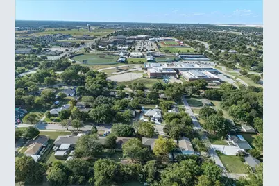 209 W Avenue K, Midlothian, TX 76065 - Photo 4