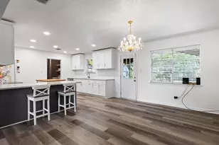 209 W Avenue K, Midlothian, TX 76065 - Photo 8
