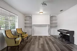 209 W Avenue K, Midlothian, TX 76065 - Photo 18