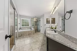 832 Tealwood Cir, Flower Mound, TX 75028 - Photo 18
