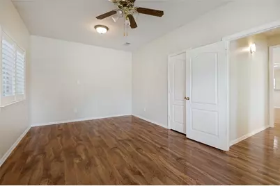 1052 E Seminole Trail, Carrollton, TX 75007 - Photo 26