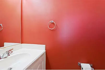 1052 E Seminole Trail, Carrollton, TX 75007 - Photo 32